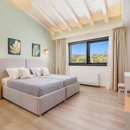 Villa Elaiodendro By